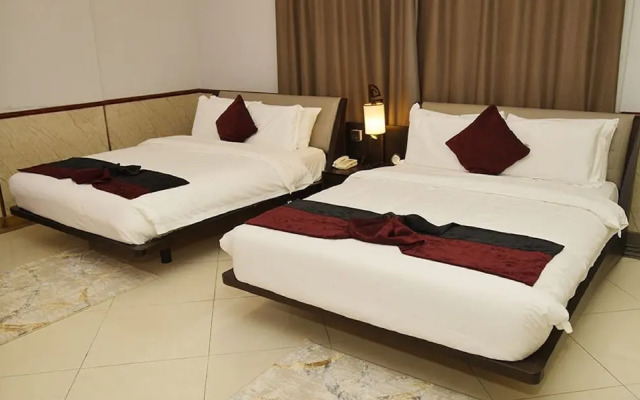 Claridge Star Hotel