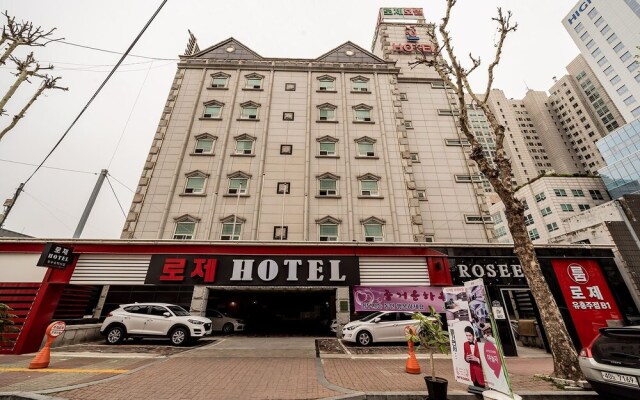 Suwon Rose Hotel