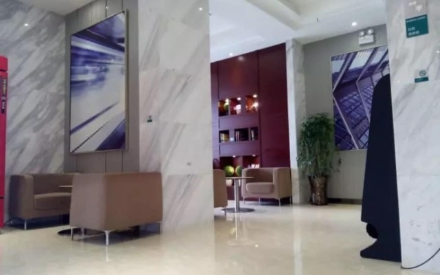 Poltton International Apartment Luohe