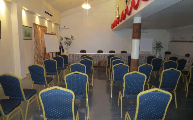 Capricorn International Hotel
