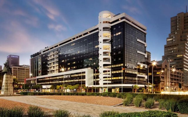 The Onyx Apartment Hotel by NEWMARK