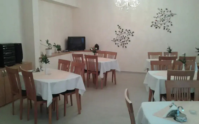 Hotel  Vesta