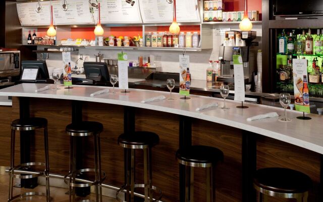 Courtyard by Marriott Bristol