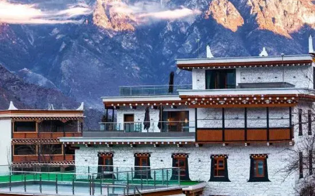 Tianlu Gucun Township Yun Homestay