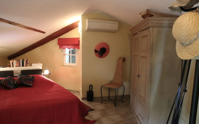 Le Mas des Roses B&B