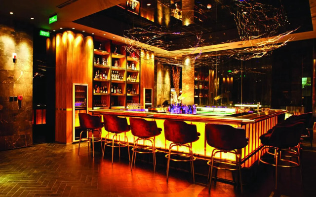 Howard Johnson Parkland Hotel Dalian