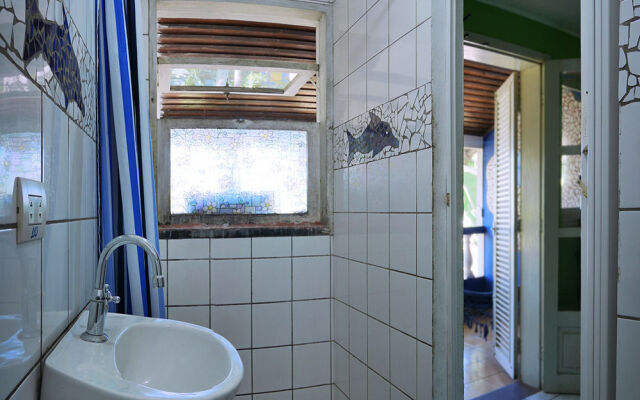 Golfinho Tropical Hostel e Pousada