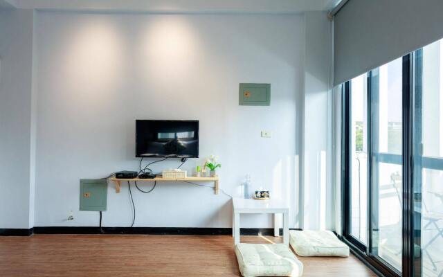 SR Life House