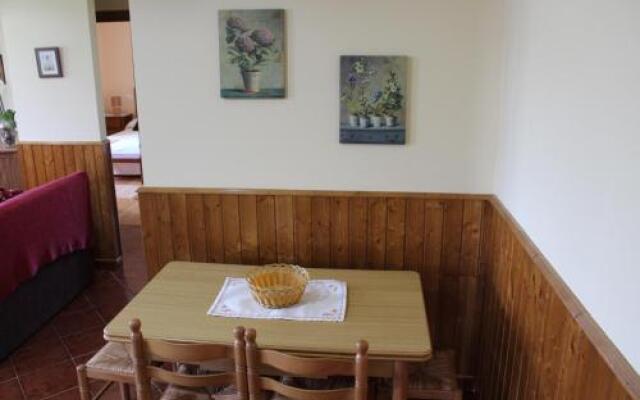 Apartamentos Casa Cerolleiro