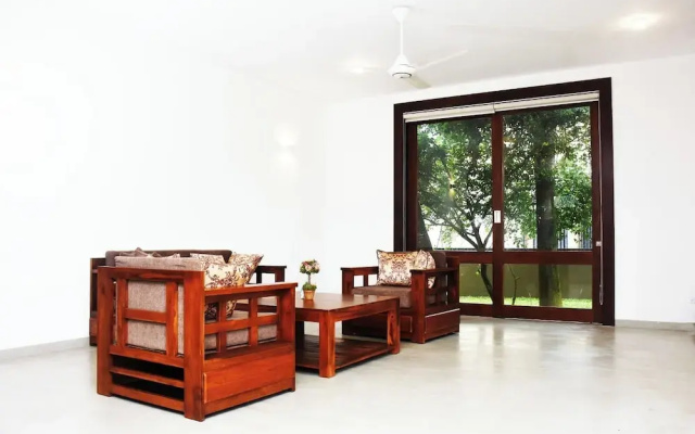 Labuduwa Villa in Galle.