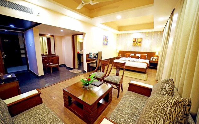 The Red Velvet Hotel Samarpan
