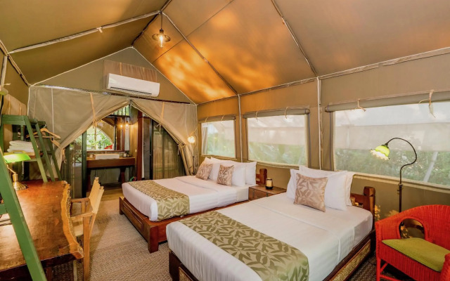 Hintok River Camp at Hellfire Pass