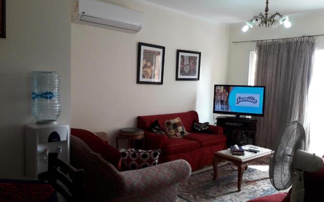 Marina Wadi Degla Villa Duplex 4 Bedrooms