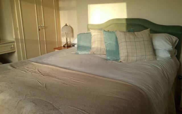 Dell Mar Bed and Breakfast