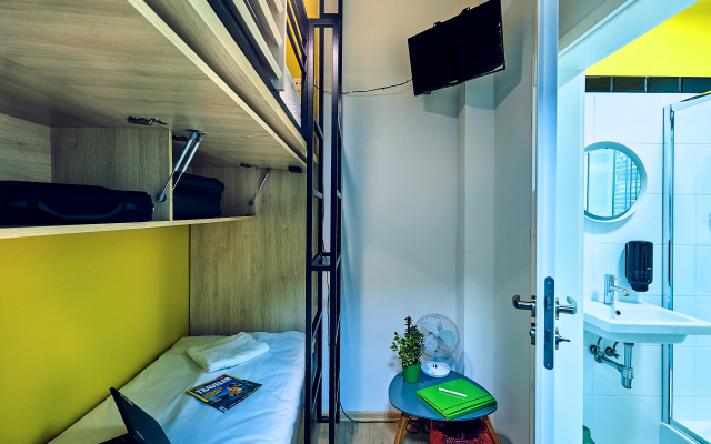 Draggo House- Hostel