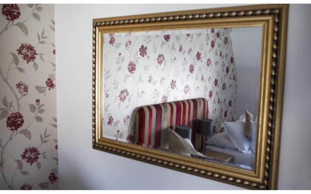 The White Horse Hotel