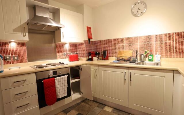 Fiveways City View Apartment
