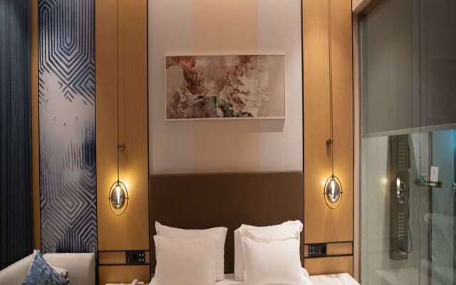 Best Western Plus Danat Almansak Hotel