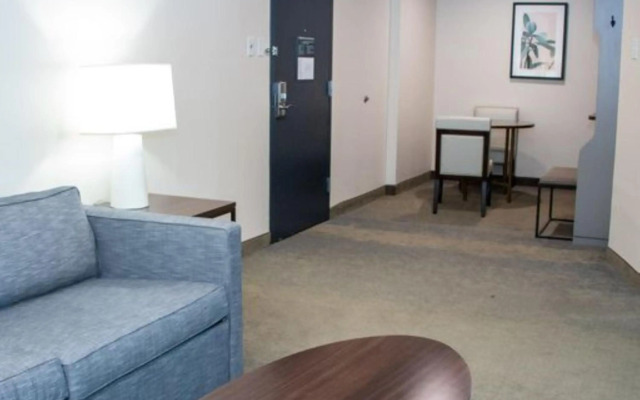 Holiday Inn Metairie New Orleans by IHG