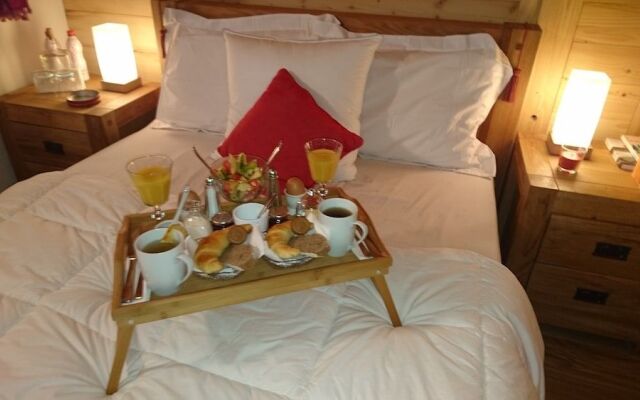 LOYEHILL Chalet. Swiss Alps Escape