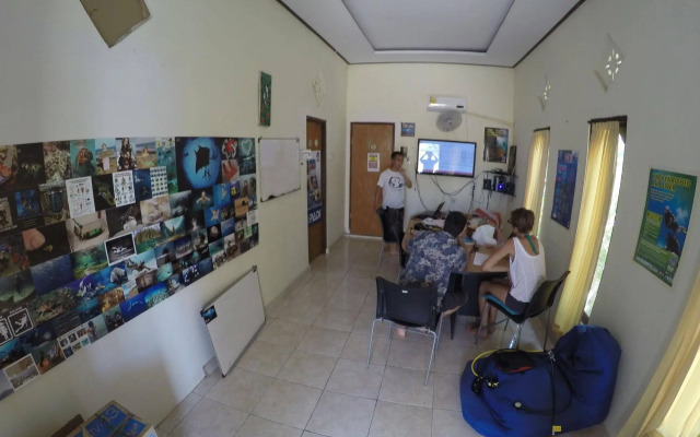 Bali Fab Dive Center - Hostel