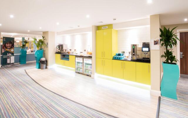 Holiday Inn Cardiff - North M4