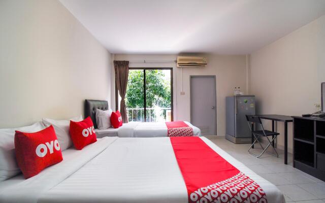 OYO 850 Central Pattaya Residence