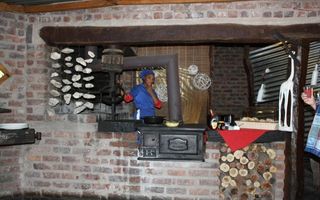 Roy's Rest Camp