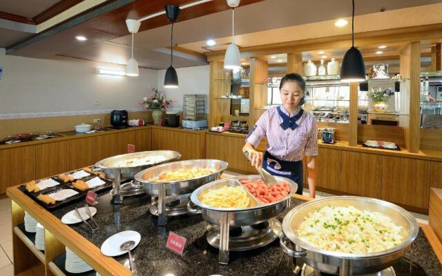 Jinsa Lakeside View Hotel