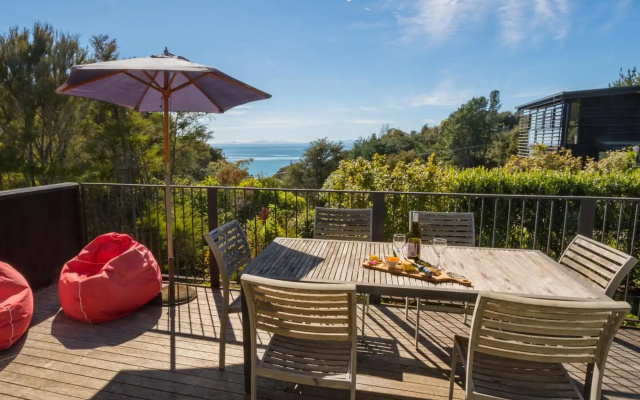 Bauhaus - Kaiteriteri Holiday Home