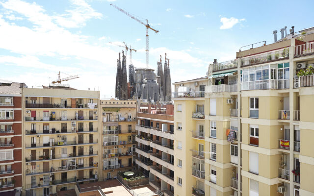 Sagrada Familia Sun