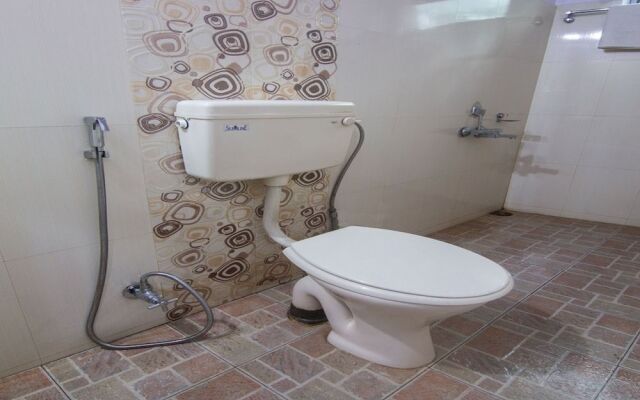 Oyo 14874 Live Inn Guest House
