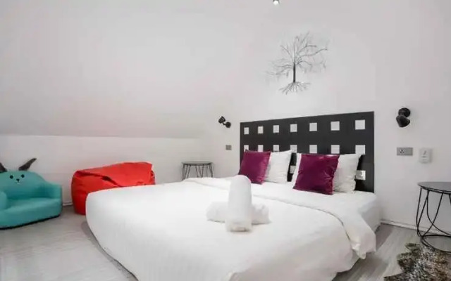 Newly Rooftop 7BR Pool Villa - VVP31.6 (Jomtien)