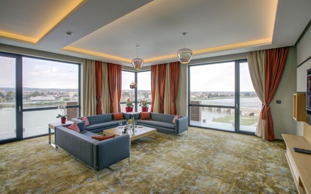 Курортный отель Merit Grand Mosta Casino & SPA