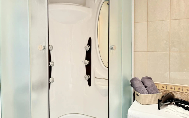 Апартаменты на улице Газовиков 25 корпус 3