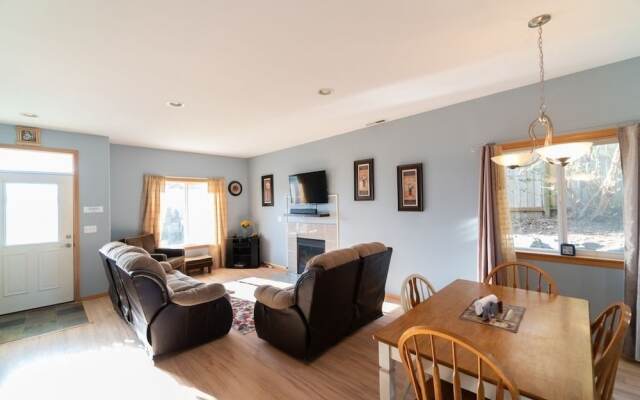 Necanicum - 6 Br Home