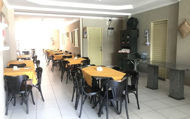 Hotel Pousada Santos Reis