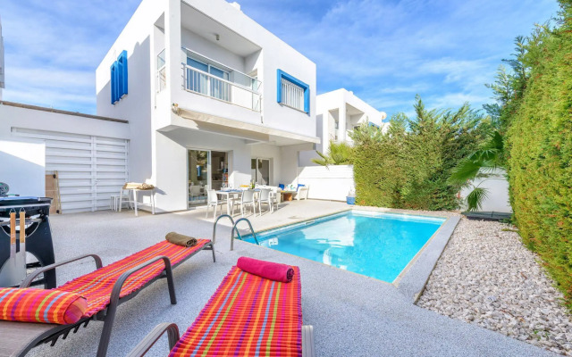 Villa Atlantis