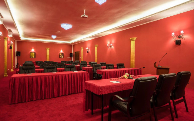 Fun Retreat Resort, Hotel and Ayurveda Spa