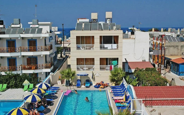 Hotel Eri Studios