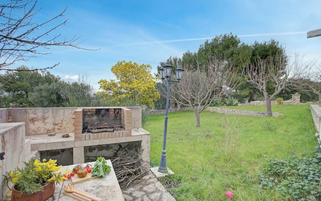 Trulli Silvana In Locorotondo