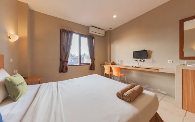 RedDoorz Plus @ Hotel Ulin Samarinda