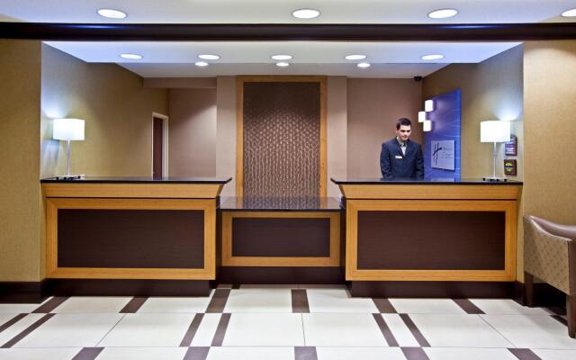 Holiday Inn Express & Suites Seymour by IHG