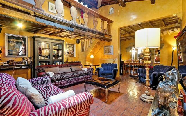 Trastevere Large Apartment With Terrace