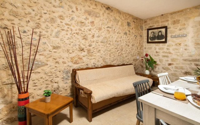 Poseidon Apartments