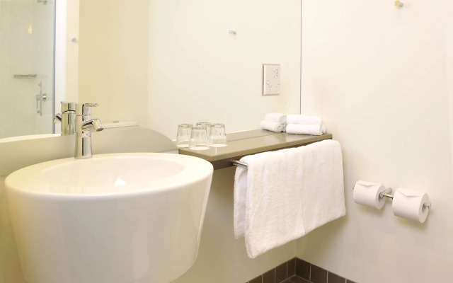 ibis Melbourne Glen Waverley