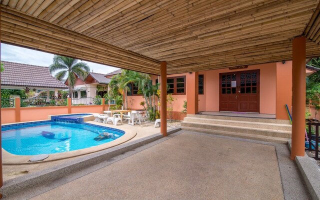 Baan Muang Pool Villa