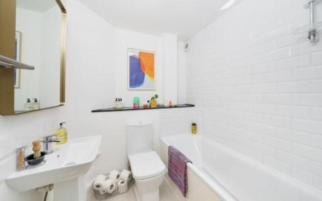 Central Hackney Apartment