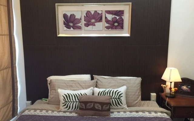 Stunning Eastwood Condo Suite