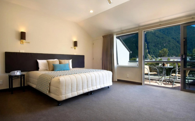 Hurley's of Queenstown